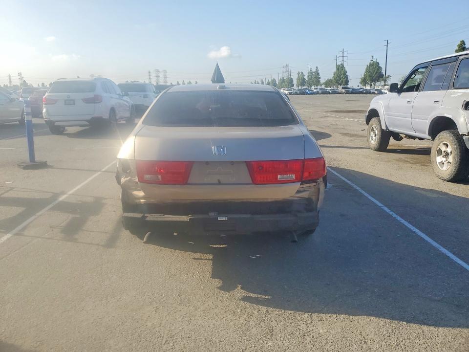 Photo 6 from auction – 2005 HONDA ACCORD with VIN 1HGCM66595A024615