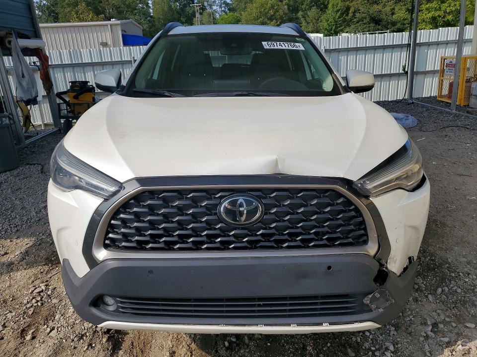 Снимка 5 от търг – 2022 TOYOTA COROLLA CROSS с VIN 7MUDAAAG7NV035144