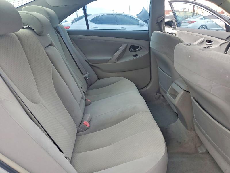Photo 10 from auction – 2007 TOYOTA CAMRY with VIN 4T1BE46K27U100500