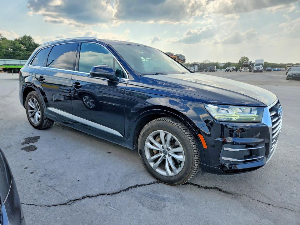 Photo 4 from auction – 2018 AUDI Q7 with VIN WA1LAAF70JD013761