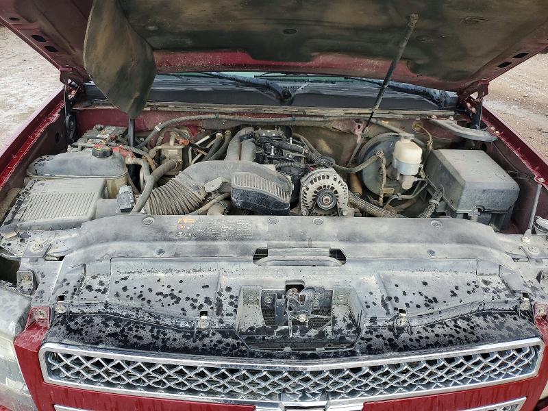 Photo 11 from auction – 2011 CHEVROLET SUBURBAN with VIN 1GNSCJE09BR270364