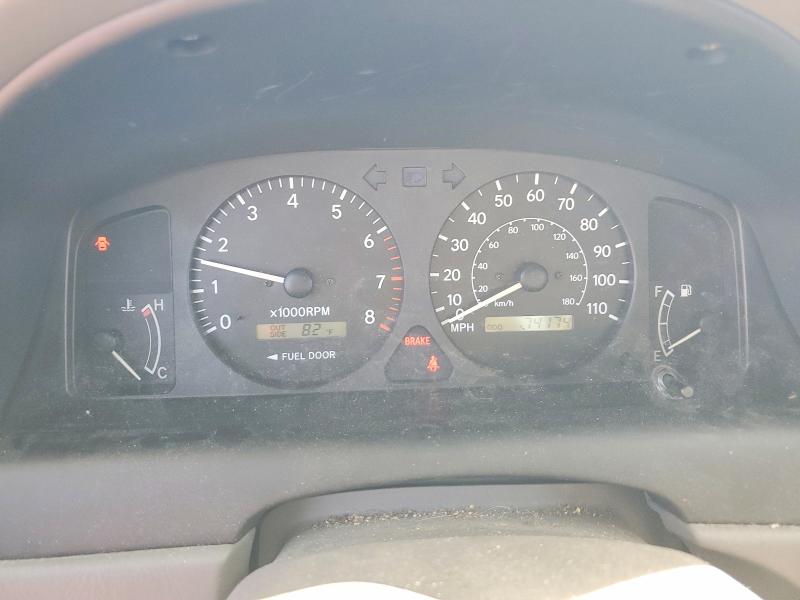 Фото 9 с аукциона – 2001 TOYOTA COROLLA с VIN 2T1BR12E91C465820