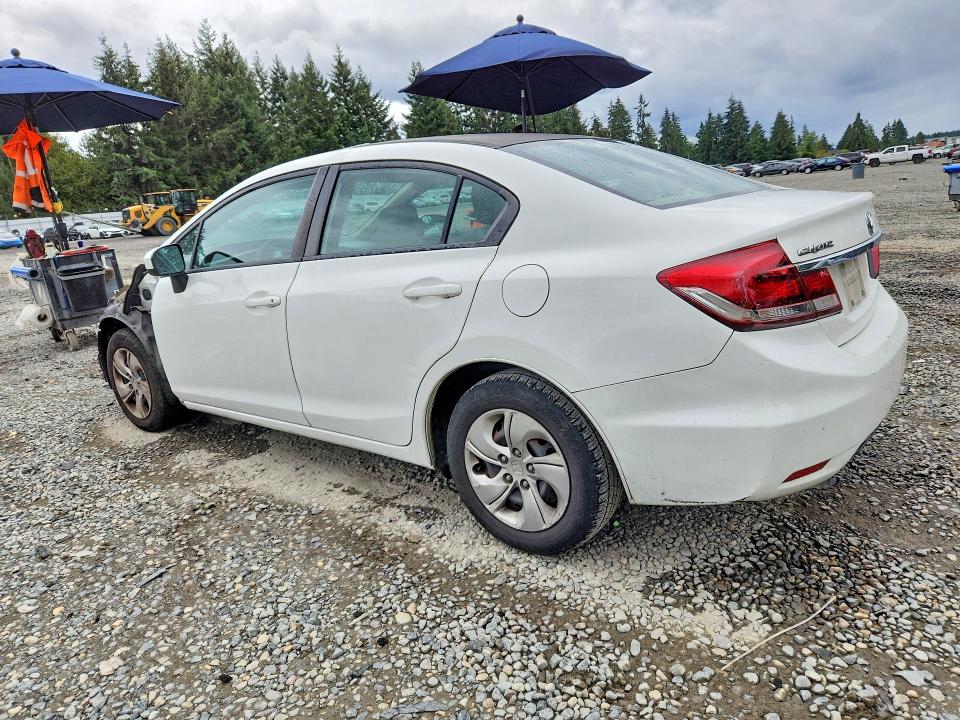 Photo 2 from auction – 2015 HONDA CIVIC with VIN 2HGFB2F59FH533585