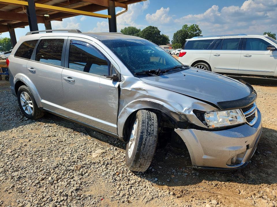 Снимка 4 от търг – 2015 DODGE JOURNEY с VIN 3C4PDCBB2FT600369