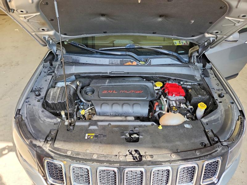 Photo 12 from auction – 2020 JEEP COMPASS with VIN 3C4NJDCB5LT150393