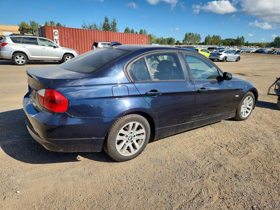 Снимка 3 от търг – 2007 BMW 328 с VIN WBAVC93577K032786