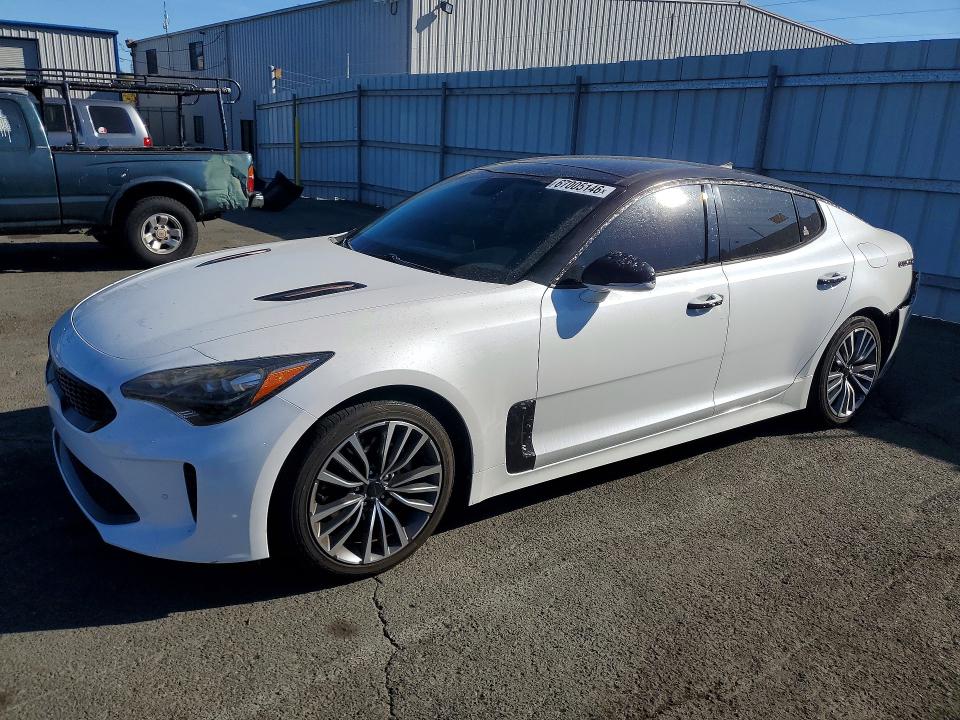 KIA STINGER 2018 with VIN KNAE25LA1J6012574 - Photo from auction