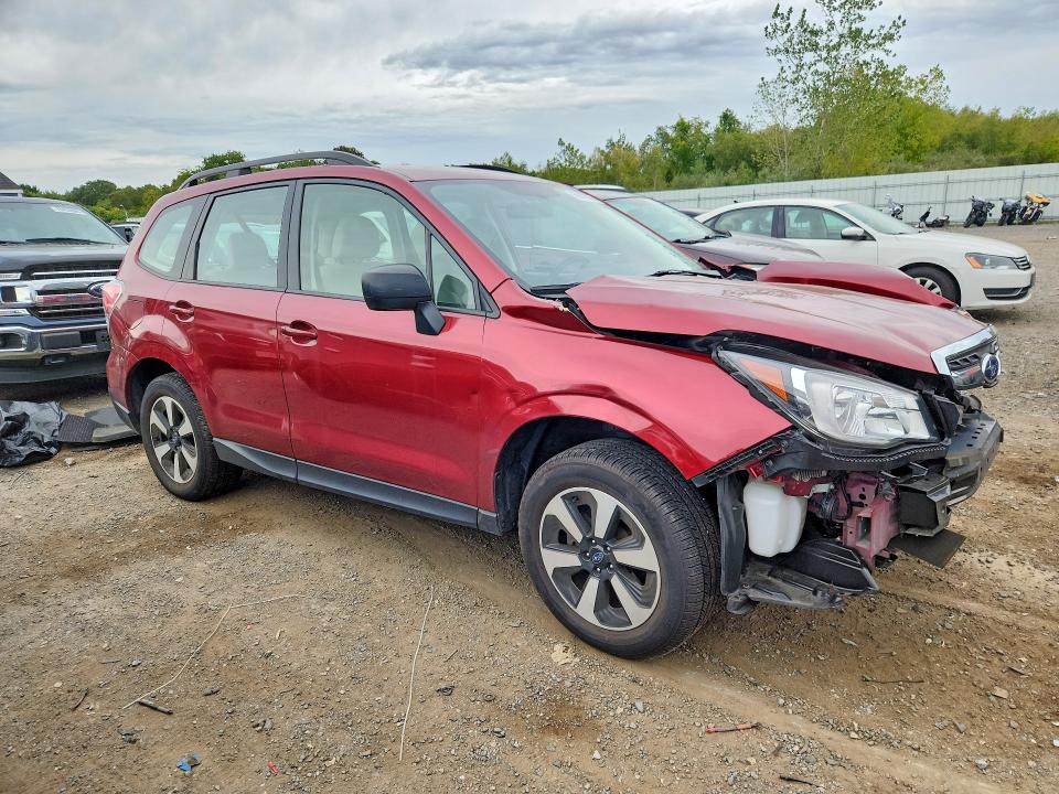 Foto 4 de la subasta – 2018 SUBARU FORESTER con VIN JF2SJABC2JH615141