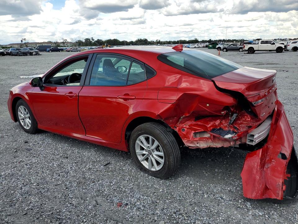 Photo 2 from auction – 2026 TOYOTA CAMRY with VIN 4T1DAACK8TU250449