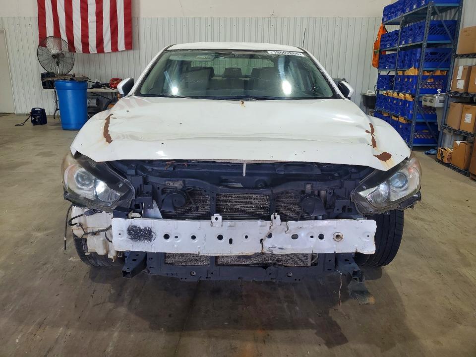 Photo 5 from auction – 2014 MAZDA 6 with VIN JM1GJ1U62E1143551