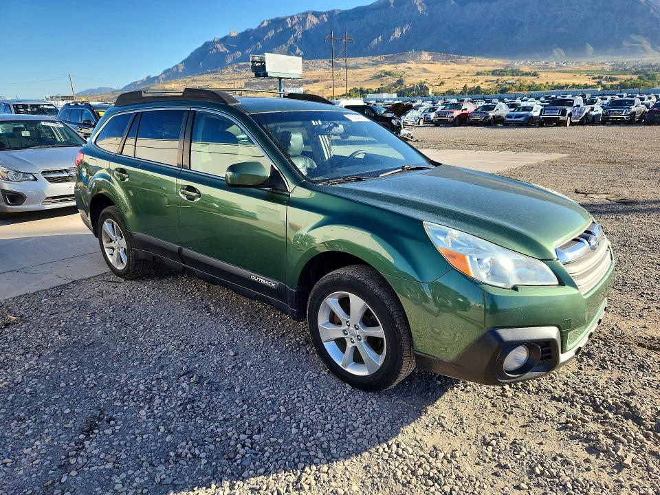 صورة رقم 4 من المزاد - 2014 SUBARU OUTBACK مع VIN 4S4BRBLC7E3271400