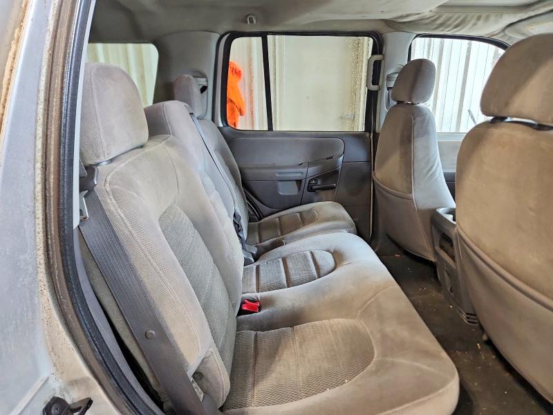Photo 11 from auction – 2005 FORD EXPLORER with VIN 1FMZU73KX5UB49822