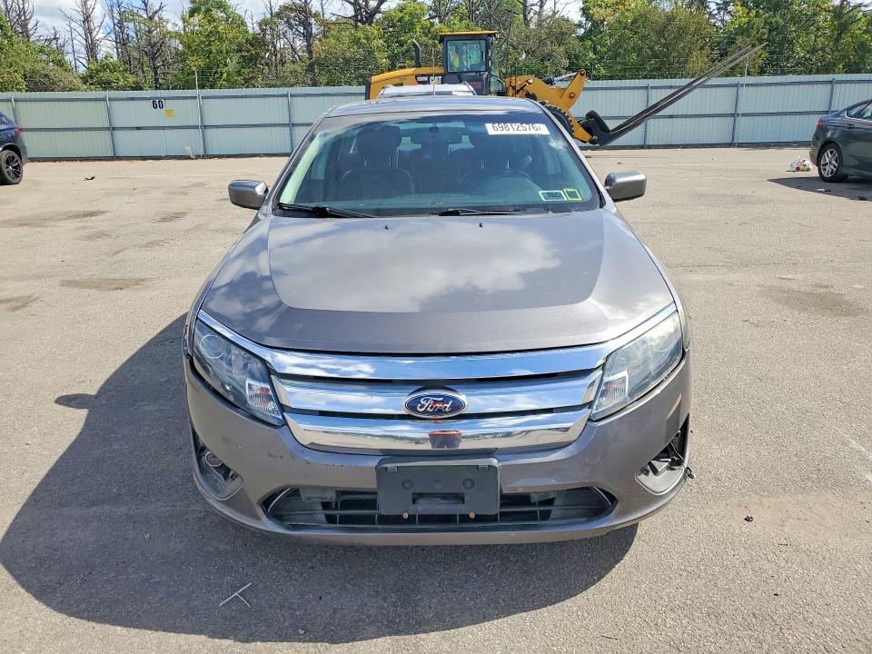 Photo 5 from auction – 2012 FORD FUSION with VIN 3FAHP0JA0CR221307