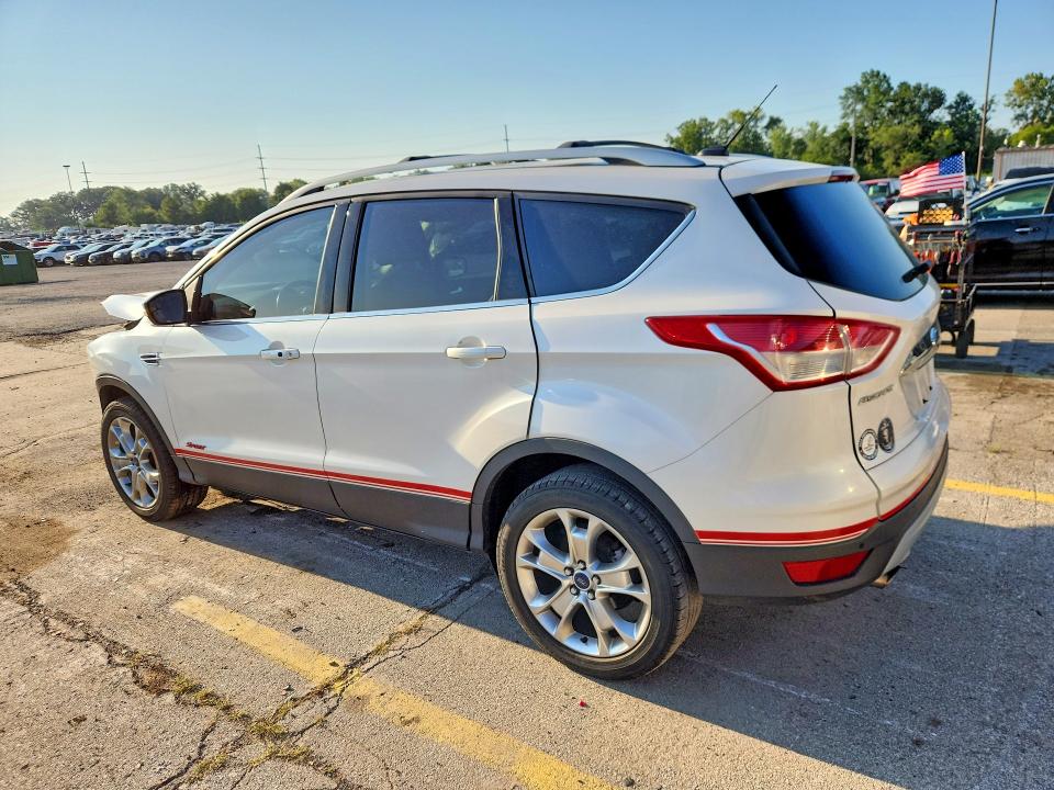 Photo 2 from auction – 2014 FORD ESCAPE with VIN 1FMCU9J93EUC04550