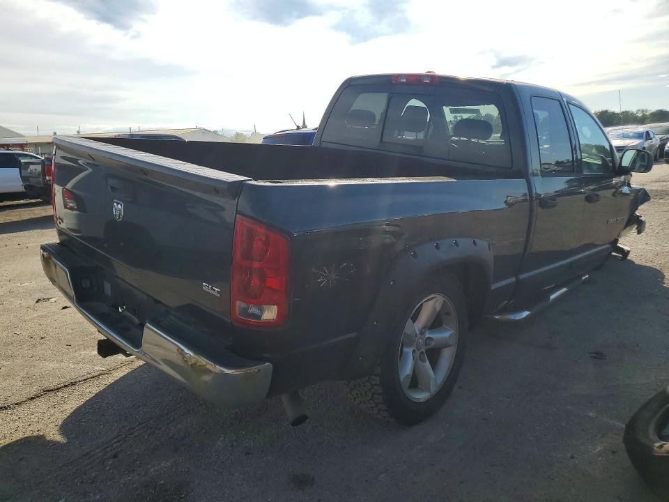 Foto 3 de la subasta – 2006 DODGE RAM 1500 con VIN 1D7HA182X6S686255