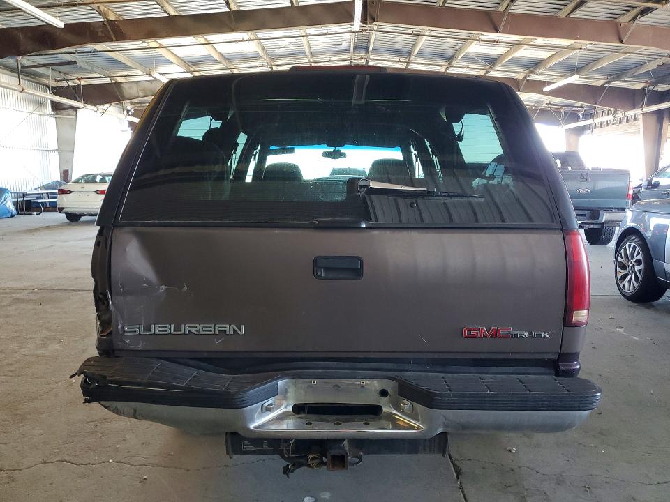 Photo 6 from auction – 1997 GMC SUBURBAN with VIN 1GKFK16RXVJ713509