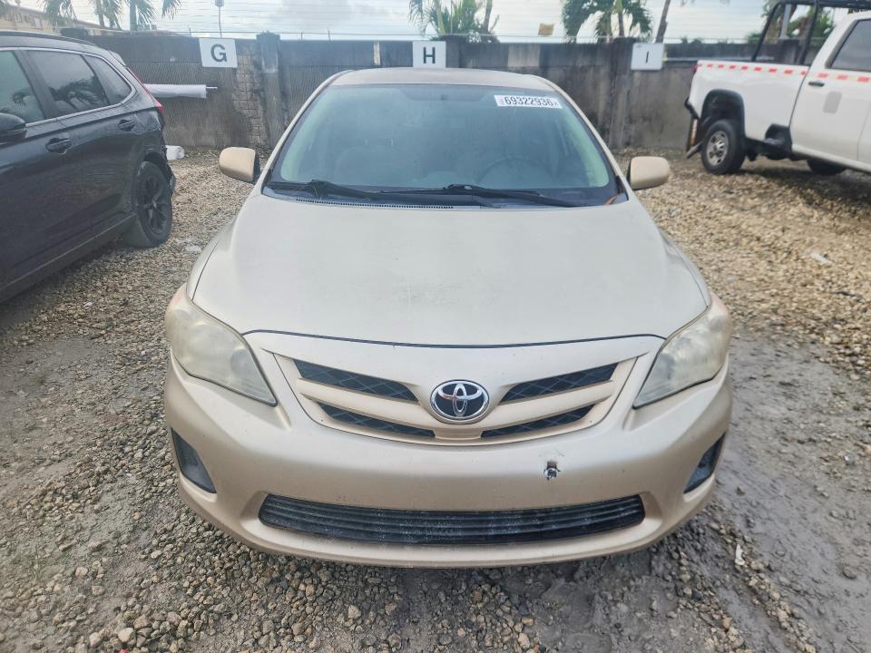 Photo 5 from auction – 2013 TOYOTA COROLLA with VIN 5YFBU4EE3DP179686
