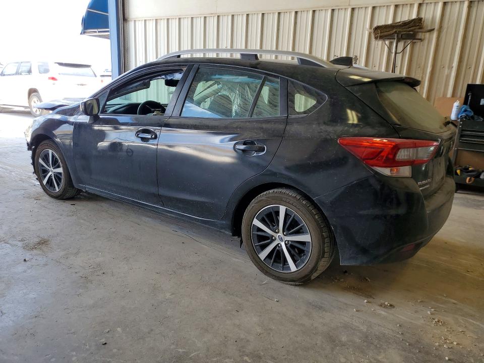 Photo 2 from auction – 2022 SUBARU IMPREZA with VIN 4S3GTAD60N3702285