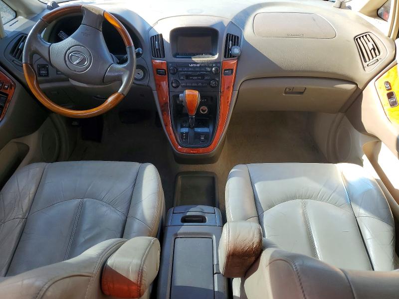 Photo 8 from auction – 2002 LEXUS RX with VIN JTJHF10U020284630