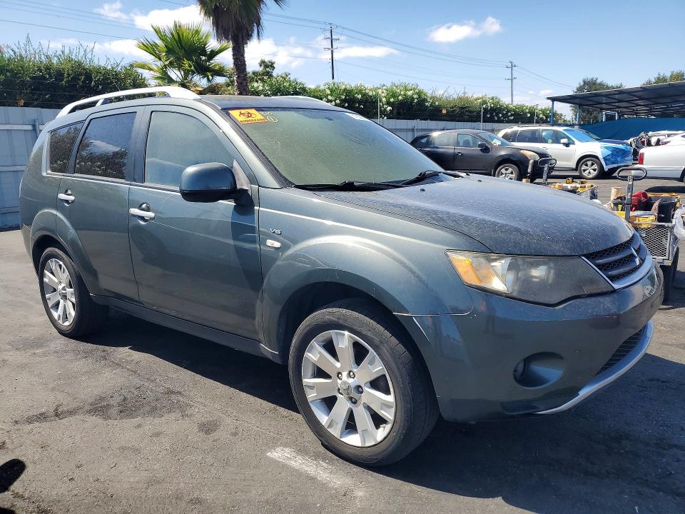 Снимка 4 от търг – 2008 MITSUBISHI OUTLANDER с VIN JA4MS41X58Z004027