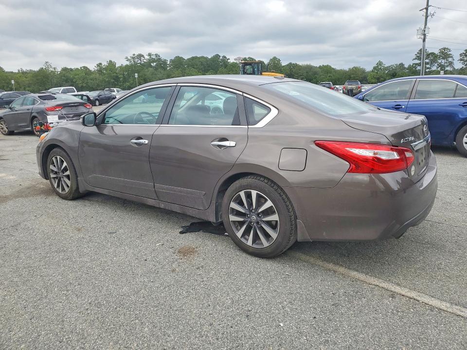 Photo 2 from auction – 2017 NISSAN ALTIMA with VIN 1N4AL3AP3HC181166