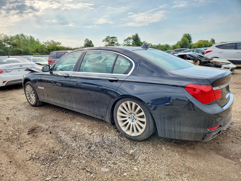 Photo 2 from auction – 2012 BMW 750 with VIN WBAKB8C5XCC965294