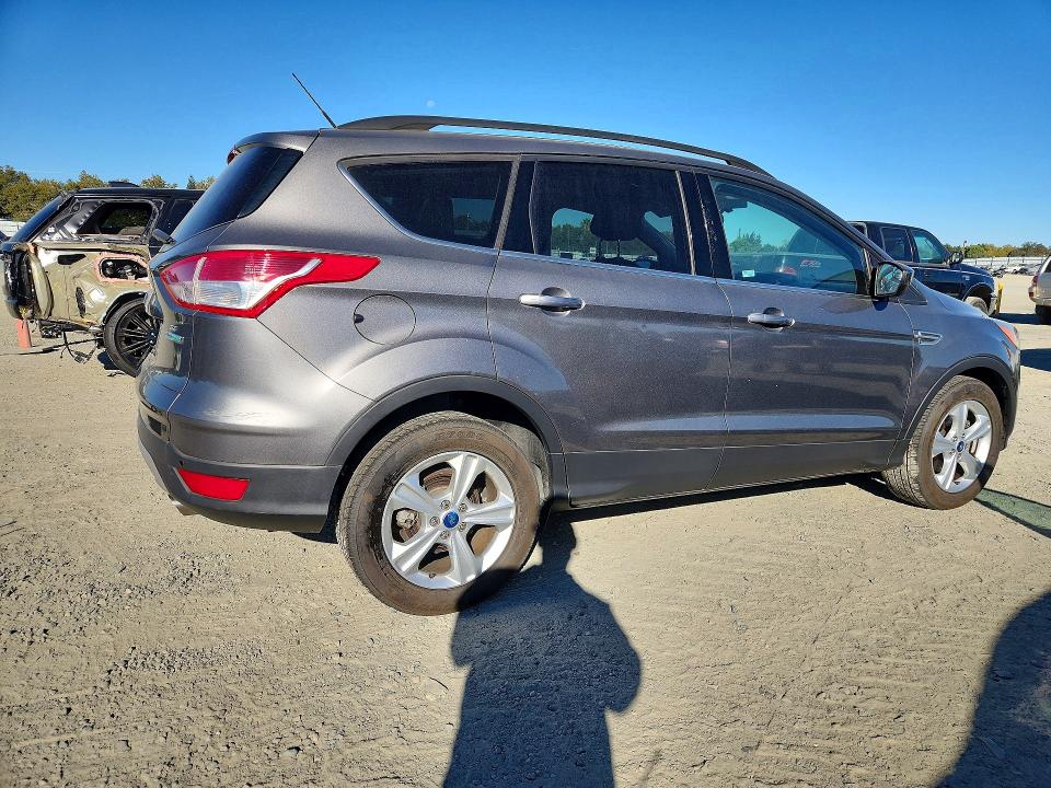 Снимка 3 от търг – 2014 FORD ESCAPE с VIN 1FMCU0GX0EUB09560