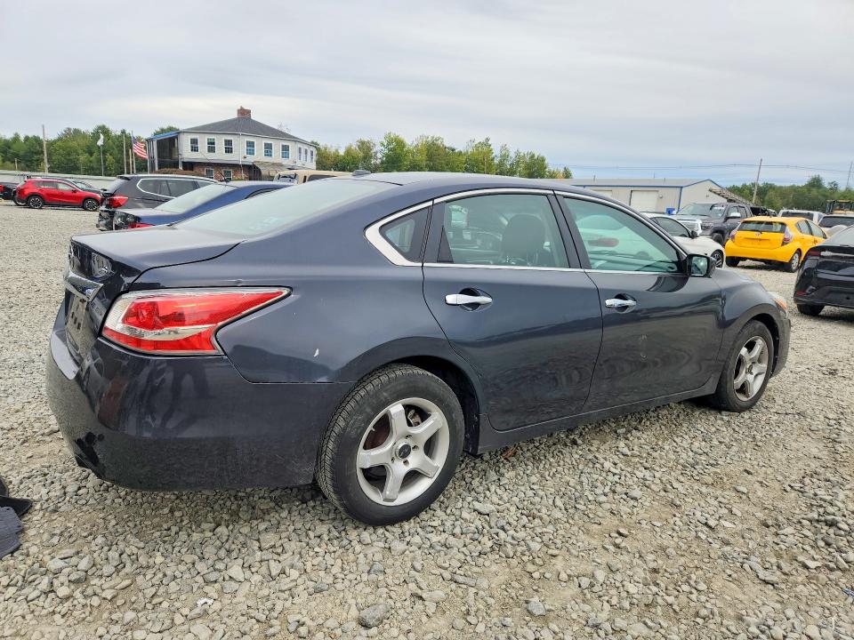 Photo 3 from auction – 2015 NISSAN ALTIMA with VIN 1N4AL3AP4FC284609