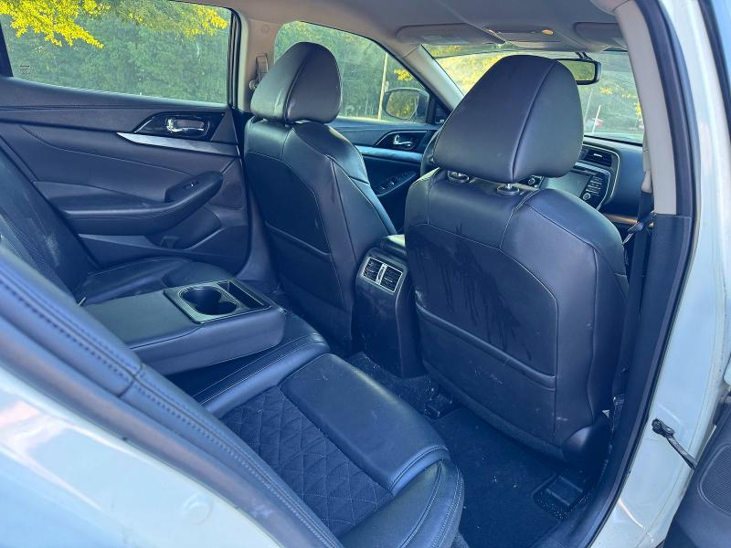 Photo 6 from auction – 2017 NISSAN MAXIMA with VIN 1N4AA6AP8HC365784