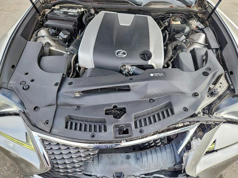 صورة رقم 11 من المزاد - 2015 LEXUS RC مع VIN JTHHE5BC6F5007330