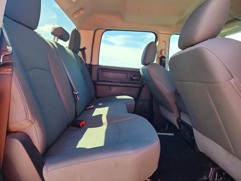 Photo 10 from auction – 2016 RAM 1500 with VIN 3C6RR6KT4GG352065