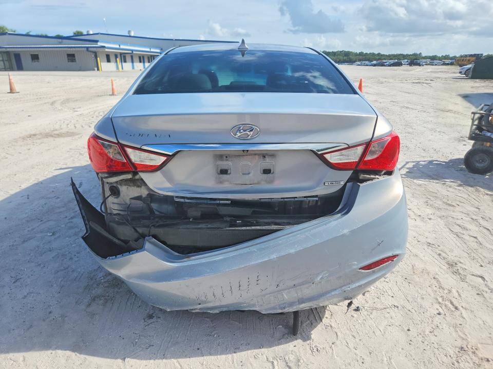 Снимка 6 от търг – 2011 HYUNDAI SONATA с VIN 5NPEC4AC7BH286206