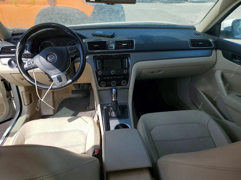 Photo 8 from auction – 2014 VOLKSWAGEN PASSAT with VIN 1VWBN7A36EC018789