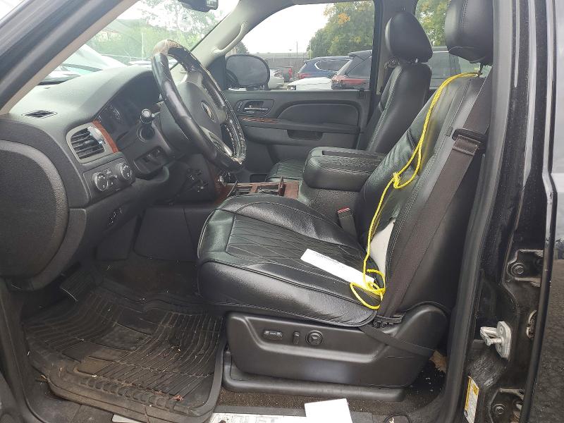 Photo 7 from auction – 2014 CHEVROLET TAHOE with VIN 1GNSKCE01ER174036