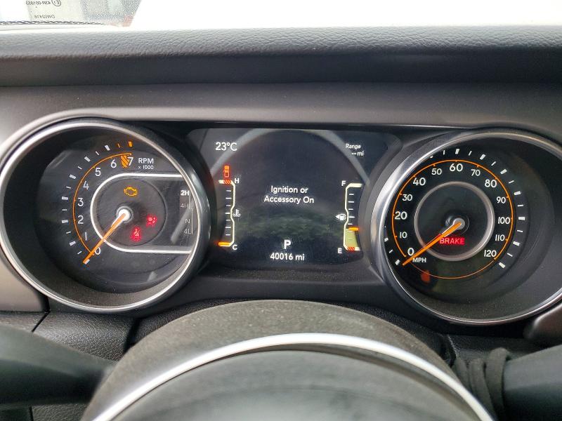 Photo 9 from auction – 2021 JEEP GLADIATOR with VIN 1C6HJTAG1ML609445