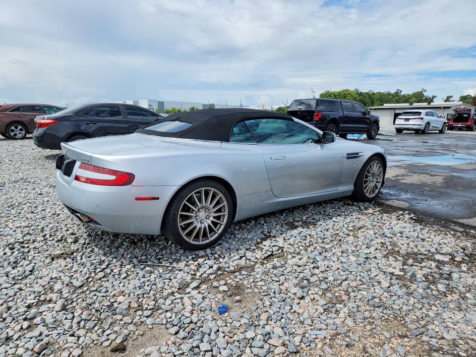 Photo 3 from auction – 2006 ASTON MARTIN DB9 with VIN SCFAD02A96GB04649