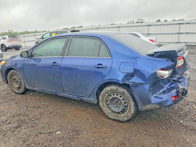 Снимка 2 от търг – 2013 TOYOTA COROLLA с VIN 5YFBU4EE2DP102730
