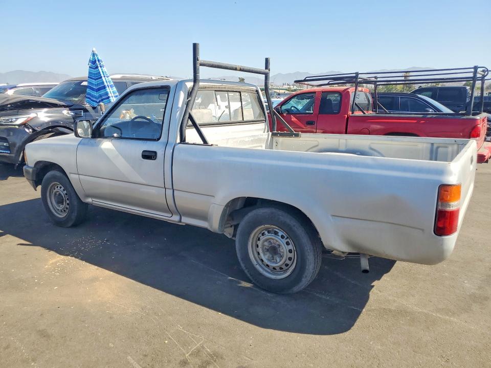 Photo 2 from auction – 1989 TOYOTA PICKUP with VIN JT4RN81R5K0003158