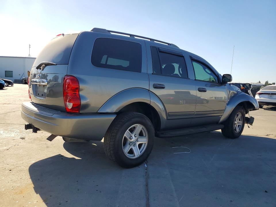 Photo 3 from auction – 2005 DODGE DURANGO with VIN 1D8HB48N55F565130