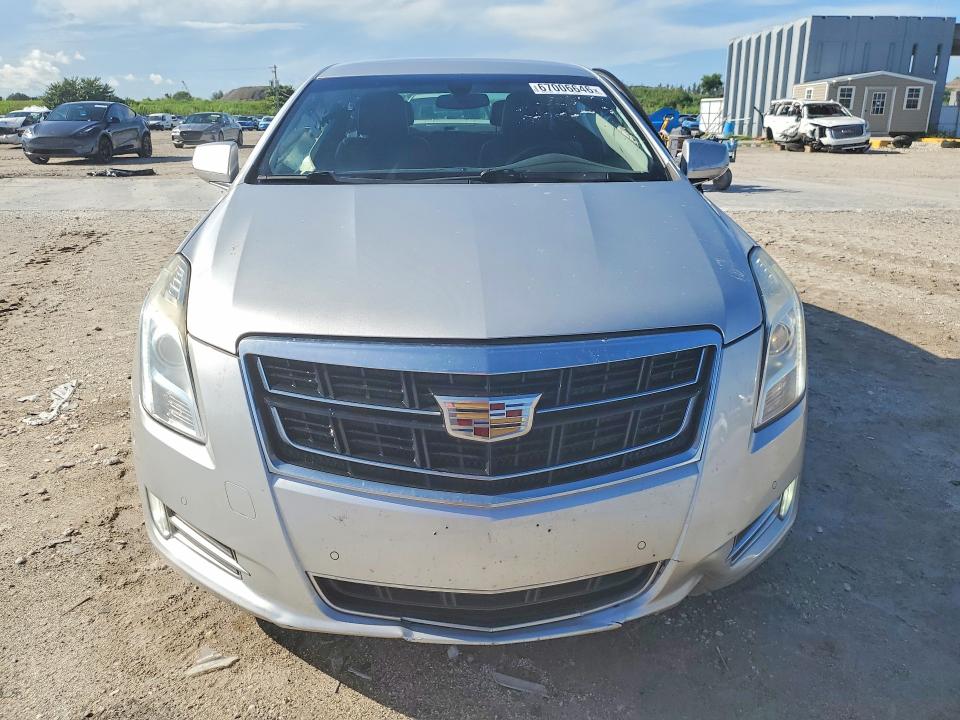 Photo 5 from auction – 2017 CADILLAC XTS with VIN 2G61M5S34H9199359