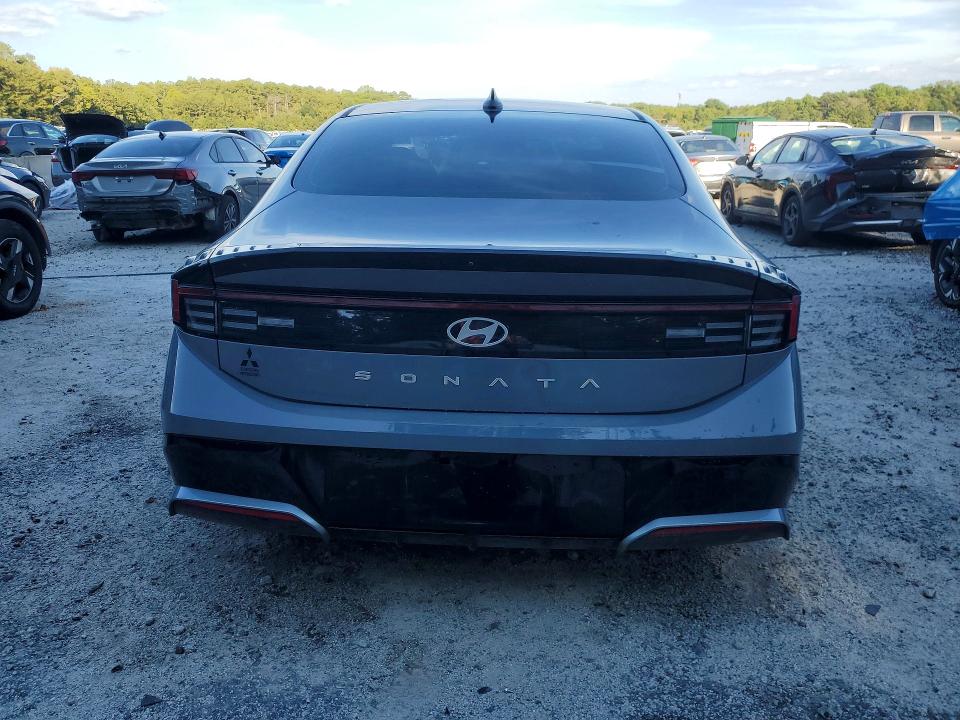 Снимка 6 от търг – 2024 HYUNDAI SONATA с VIN KMHL64JA0RA362035