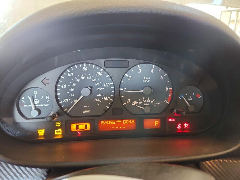 Photo 9 from auction – 2001 BMW 325 with VIN WBABN33481JW55638