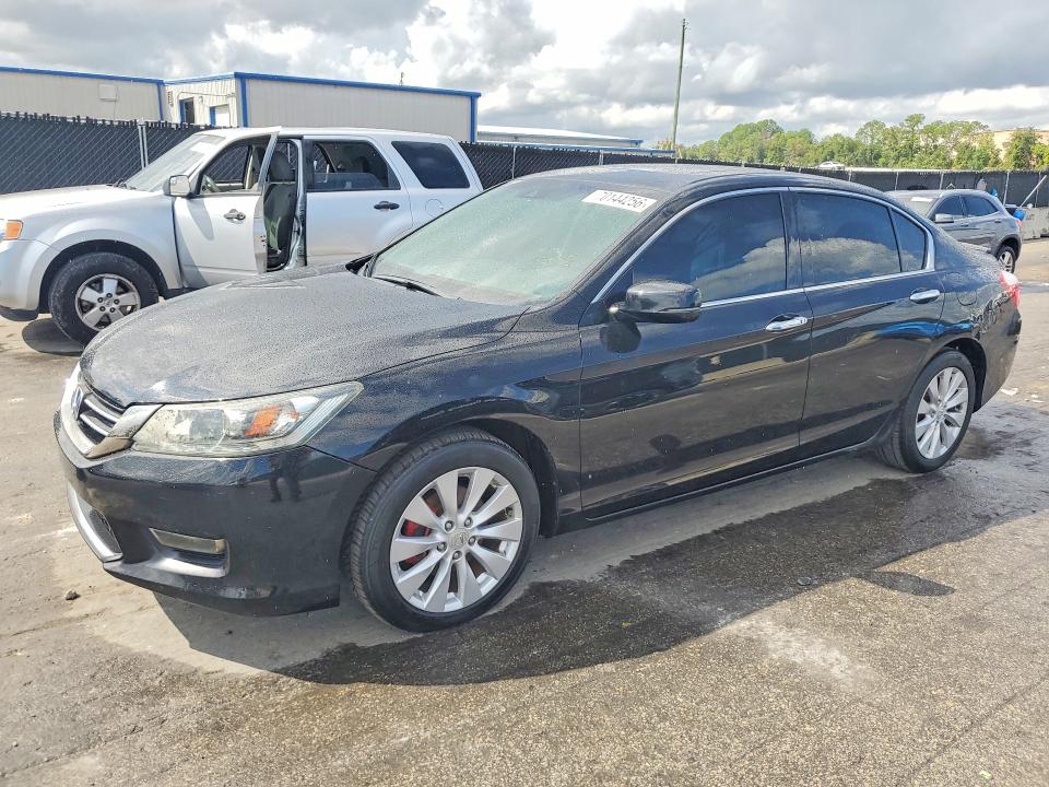 Photo 1 from auction – 2013 HONDA ACCORD with VIN 1HGCR3F87DA028509