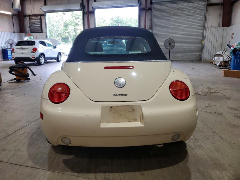 Photo 6 from auction – 2004 VOLKSWAGEN NEW BEETLE with VIN 3VWCD31Y94M336608