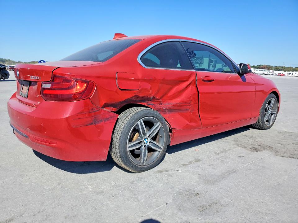 Zdjęcie 3 z aukcji – 2017 BMW 230XI z VIN WBA2H9C39HV642630