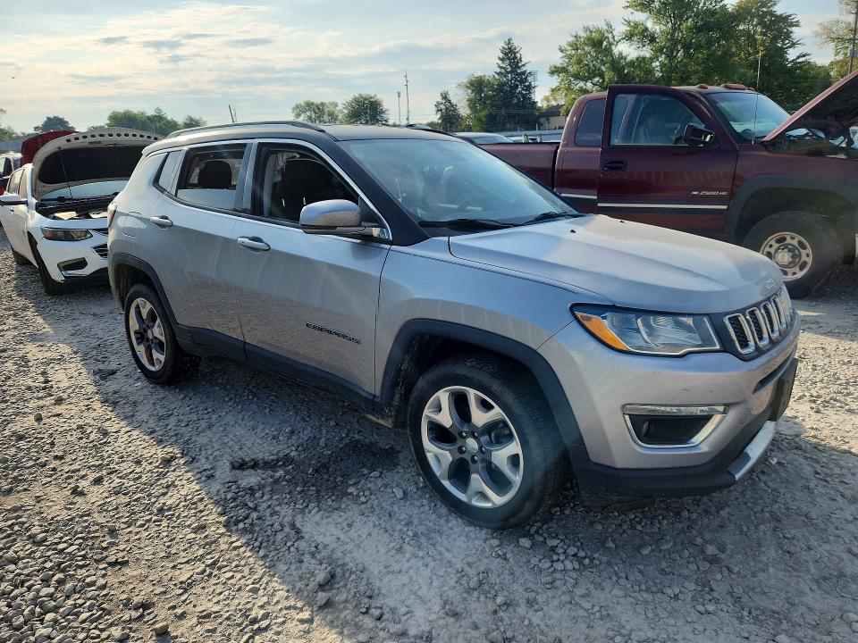 Photo 4 from auction – 2020 JEEP COMPASS with VIN 3C4NJDCB6LT149558