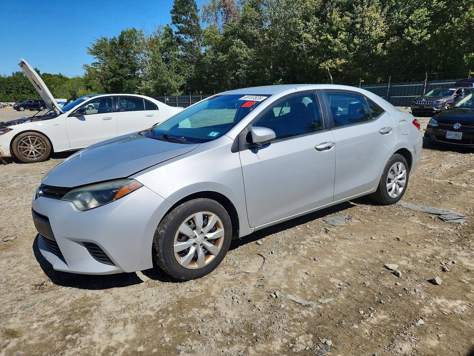 TOYOTA COROLLA 2015 с VIN 2T1BURHE1FC401444 - Снимка от търг