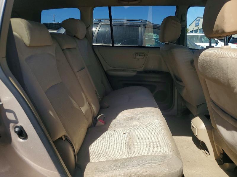 Снимка 11 от търг – 2005 TOYOTA HIGHLANDER с VIN JTEEP21A850087184