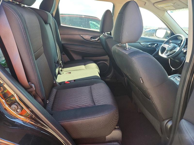 Снимка 10 от търг – 2018 NISSAN ROGUE с VIN KNMAT2MT2JP553026