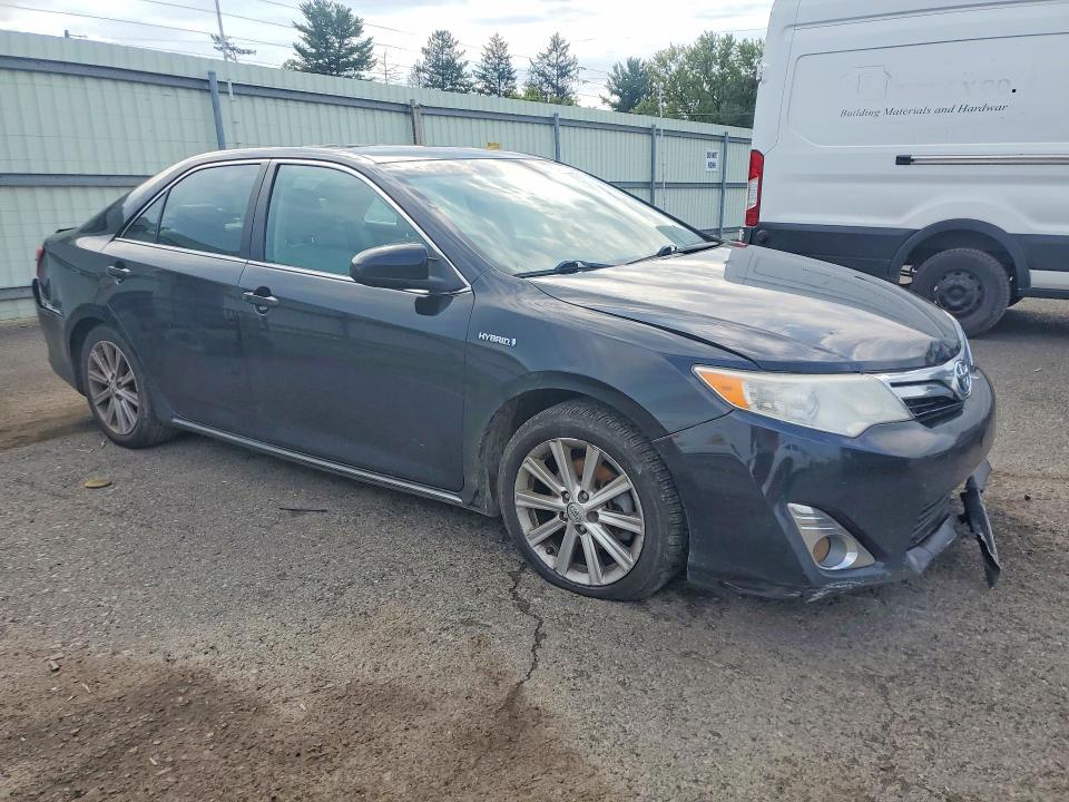 Снимка 4 от търг – 2013 TOYOTA CAMRY HYBRID с VIN 4T1BD1FK4DU082918